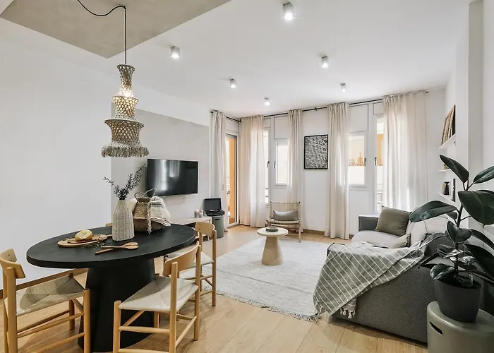 Agnello - 3 Bedrooms And Office In Sant Gervasi Apartment